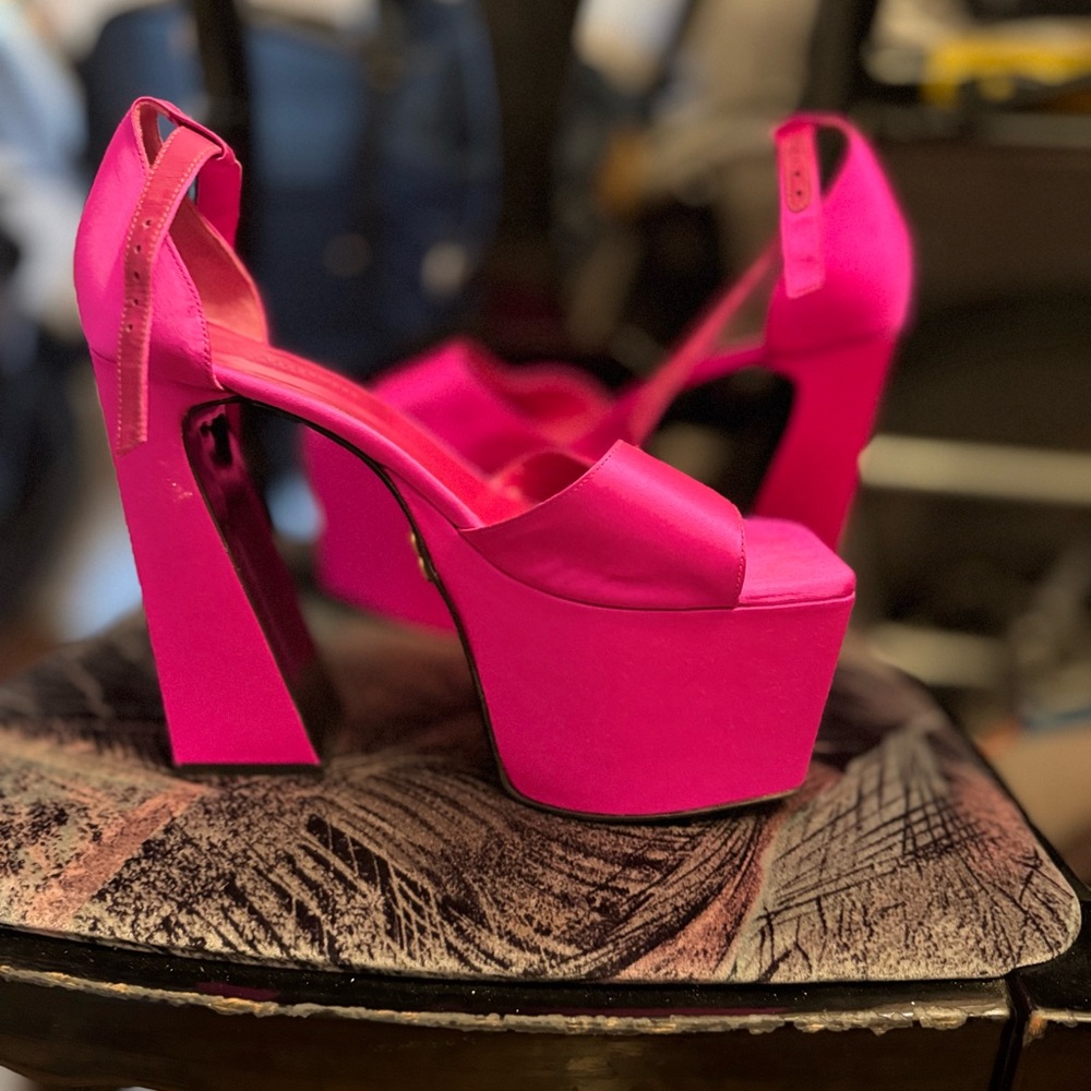 Brandon Blackwood Sali pump